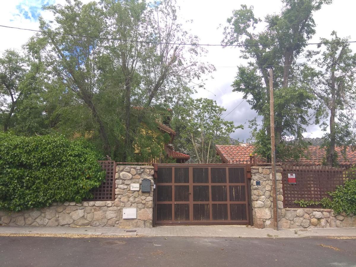 Acogedora Casa Rural En La Sierra De Madrid Mataelpino Kültér fotó